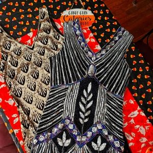 This is a set of two flapper dresses perfect for a Great Gatsby party halloween